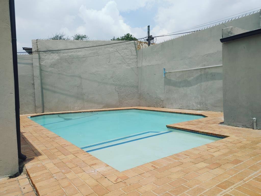 Okabawo Student House accommodation