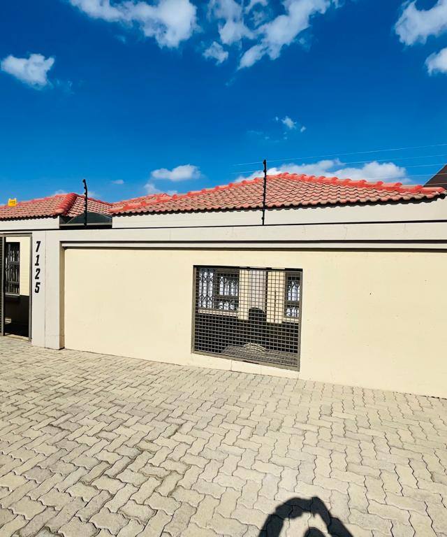Student accommodation in Orlando West listing photo